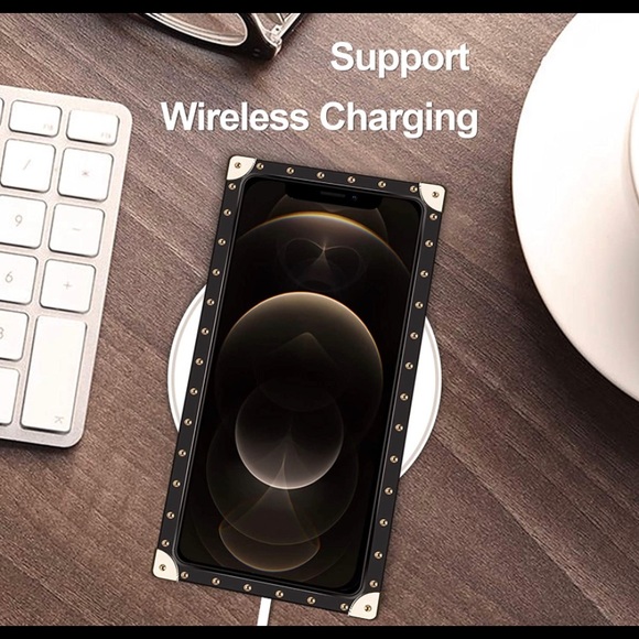 iPhone 12 Pro Max • Shockproof Heavy Duty Case - Picture 4 of 4